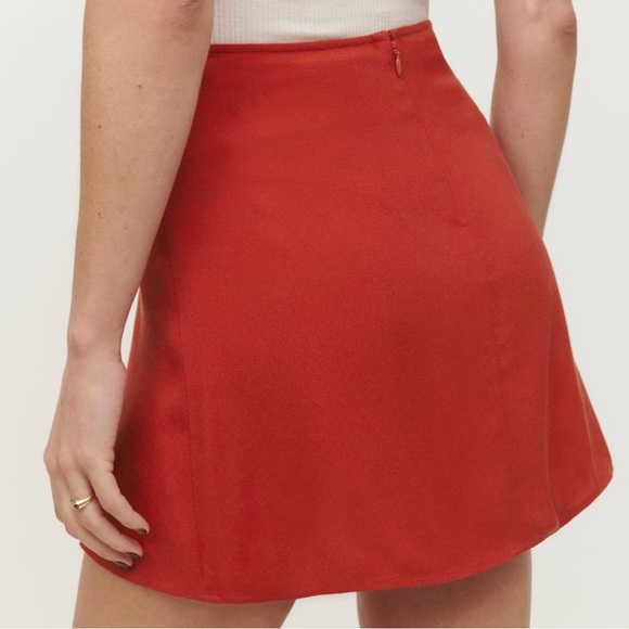 Reformation Margot Skirt - Picture 3 of 5